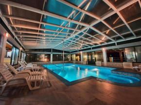 2 Villa Complex for 20 Persons with Pool and Sea View